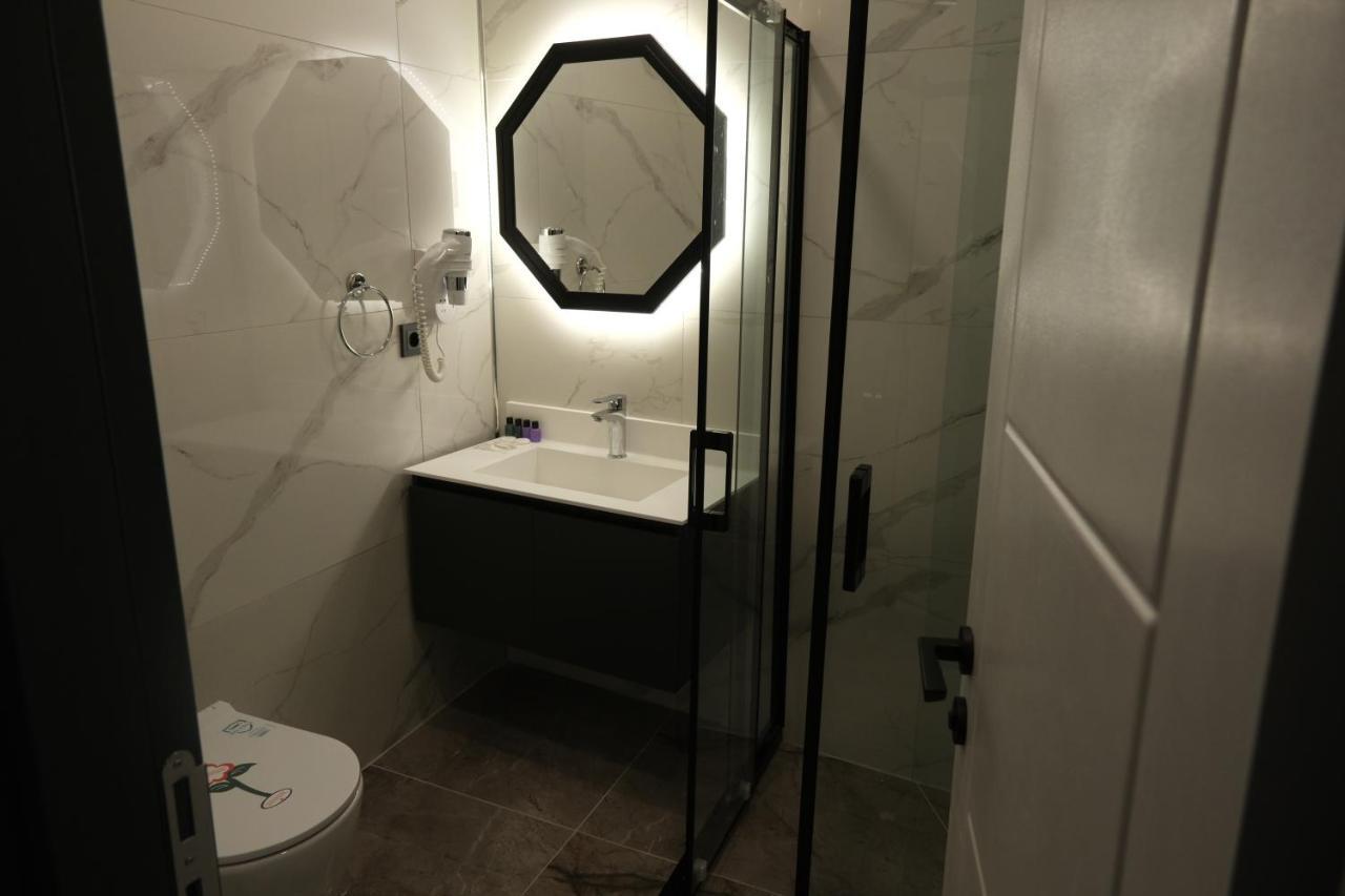 The Pearl Airport Hotel Arnavutkoy Eksteriør billede